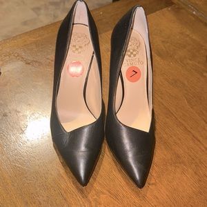 Vince Camuto woman’s heels